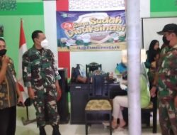 Antusias Tinggi, Batuud Koramil Pragaan Dampingi Langsung Vaksinasi Anak Usia 6-11 Tahun