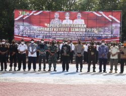 Dandim 0827/Sumenep Menghadiri Apel Gelar Pasukan Operasi Ketupat Semeru 2022