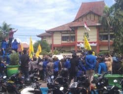 Aksi Penolakan Harga BBM di Sumenep Terus Menggelora