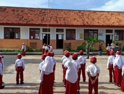 Babinsa Koramil 0827/11 Pasongsongan Serka Harianto Adam Dapat Kehormatan Menjadi Inspektur Upacara