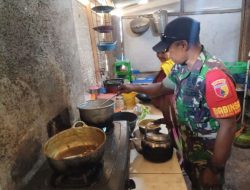 Rasa Peduli TNI,  Babinsa Cek Masuk Dapur Masyarakat