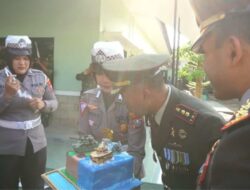 HUT ke 78 TNI, Kapolres Bikin Kejutan Dandim 0827 Sumenep