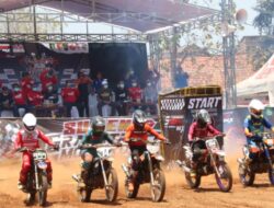 Kejuaraan Sumenep Grasstrack Motocross 2023 Berlangsung Meriah