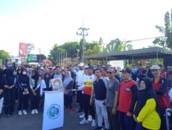 Kasdim Sumenep Ikut Jalan Sehat Peringati Hari Guru Nasional