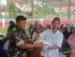 Babinsa bantu Distribusi Bantuan Pangan ke 342 KPM di Saroka