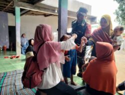 Babinsa Dampingi Sub-PIN Polio di Guluk Guluk Sasar 517 Anak