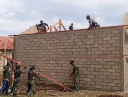 TMMD 121, Pemasangan Rangka Kayu RTLH Bakri Progres 75 Persen