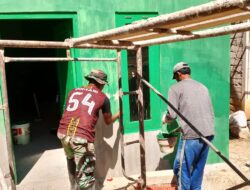 Cat Hijau Hiasi RTLH Milik Bakri oleh Satgas TMMD di Kangean