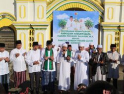 Pangdam V/Brawijaya dan Danrem 084/Bhaskara Jaya Serahkan Hewan Kurban di Masjid Jamik Sumenep