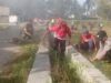 Babinsa Ikut Kerja Bakti Bersama Bersihkan Saluran Drainase Jelang Pragaan Fair