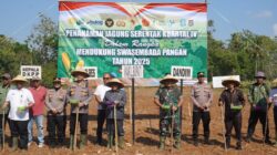 Perkuat Ketahanan Pangan, Dandim Sumenep Tanam Jagung Hibrida Serentak di Lenteng