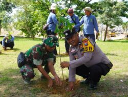 Kasdim Sumenep Tanam 1.300 Pohon di Hutan Kota, Dorong Mitigasi Polusi Udara