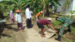 Babinsa Rubaru Gotong Royong Cegah Banjir Desa Mandala