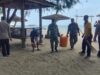 TNI-Polri Bersih-Bersih Pantai Sembilan, Wisata Ikon Giligenting Makin Terawat