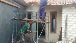 TNI AD Bangun Rumah Warga Tidak Layak Huni di Bluto Sumenep
