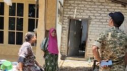 Puting Beliung Terjang 11 Bangunan, Babinsa Saronggi Turun Mengecek